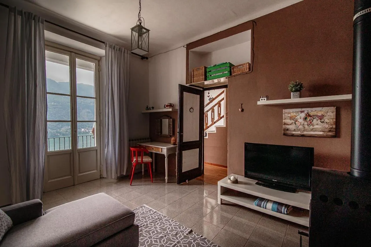 Joivy La Maison Des Couleurs Apartment Blevio
