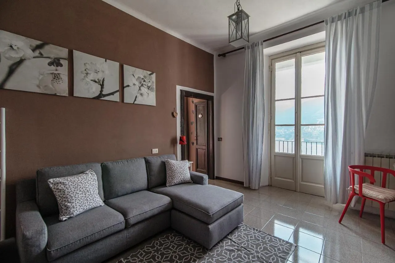 Joivy La Maison Des Couleurs Apartment Blevio 0*,  Italy